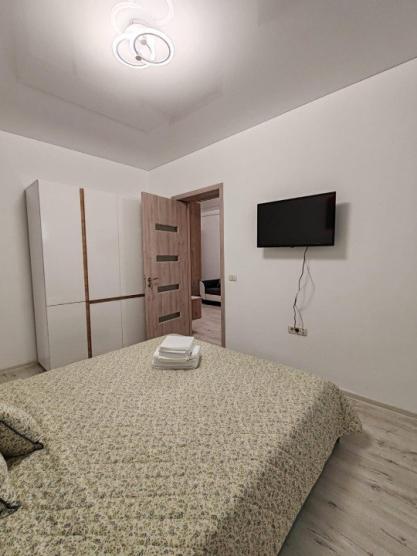 Apartament cu 2 camere LUX mobilat Militari Residence