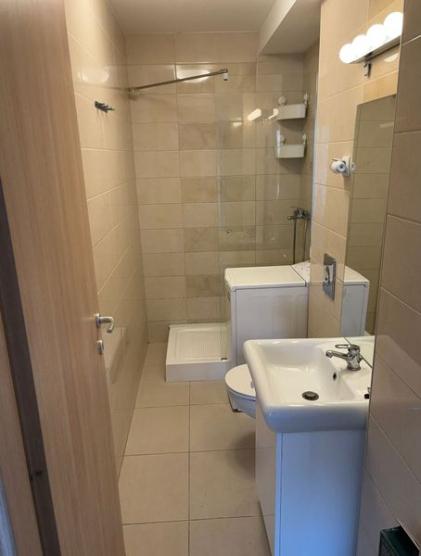 Apartament 2 camere, cu parcare  - Iancu Nicolae - Pipera