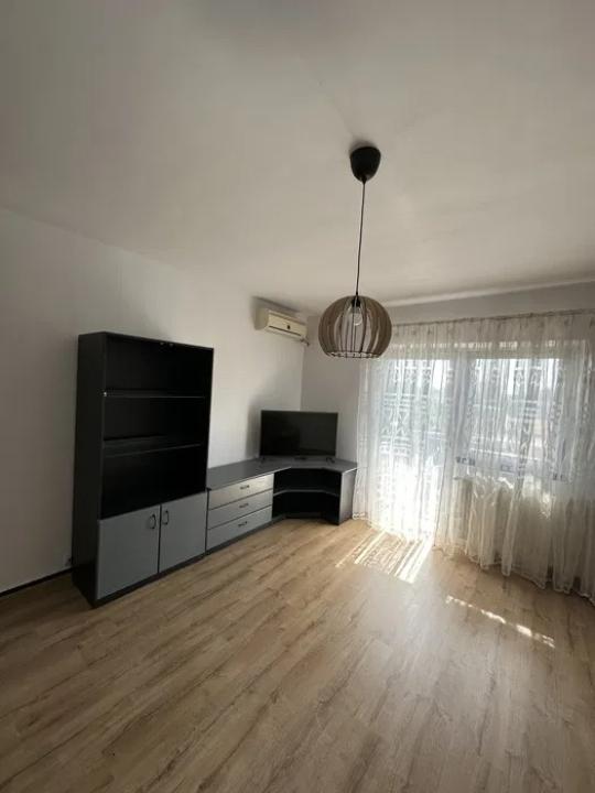 2 camere / Zona Brancoveanu / Centrala Proprie 