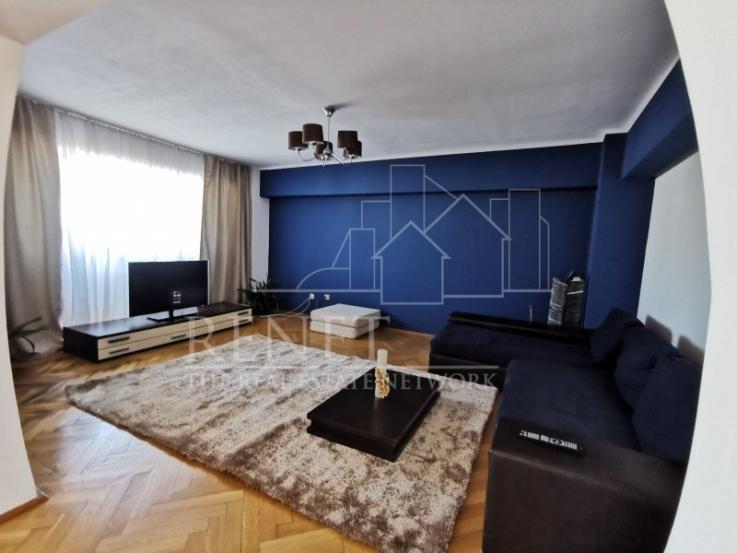 Apartament UltraCentral, bloc Casa Cartii