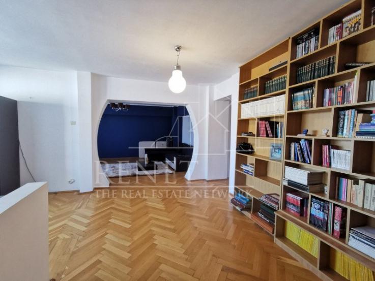 Apartament UltraCentral, bloc Casa Cartii