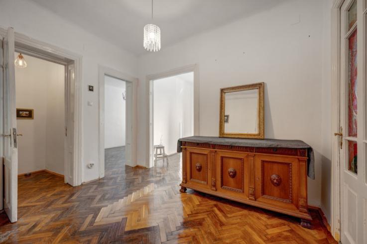 Apartament 3 camere Calea Grivitei, MedLife