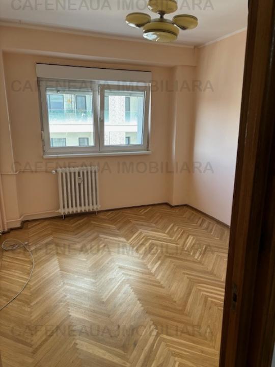 Apartament 4 camere Piata 1 Mai