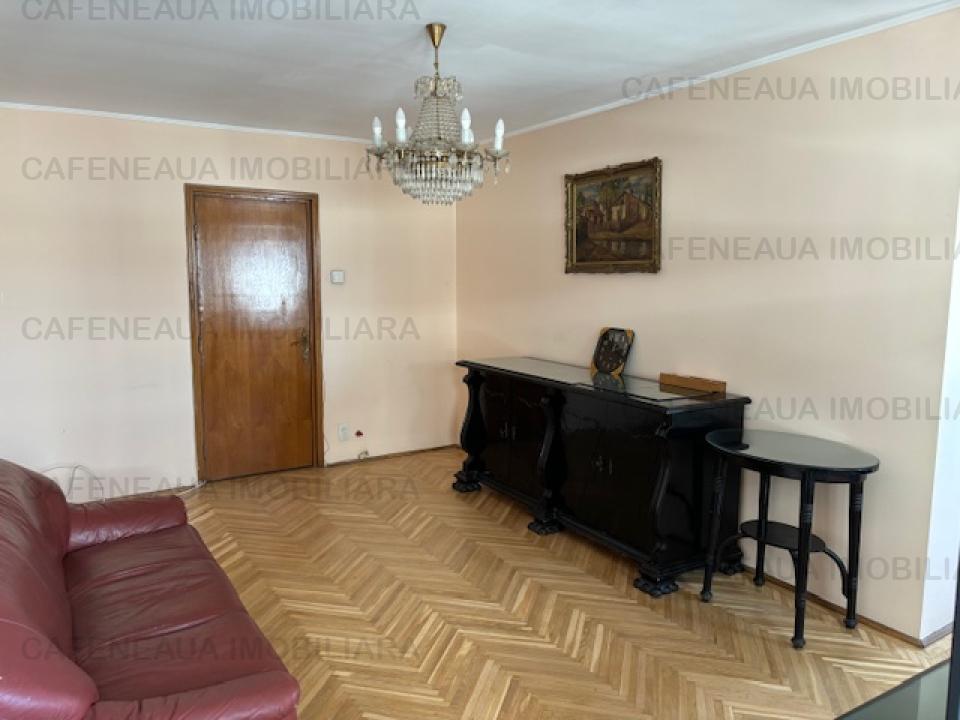 Apartament 4 camere Piata 1 Mai