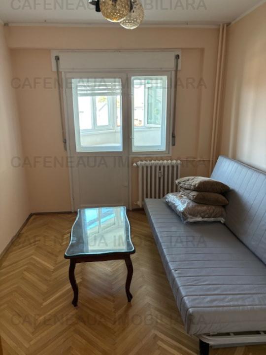 Apartament 4 camere Piata 1 Mai