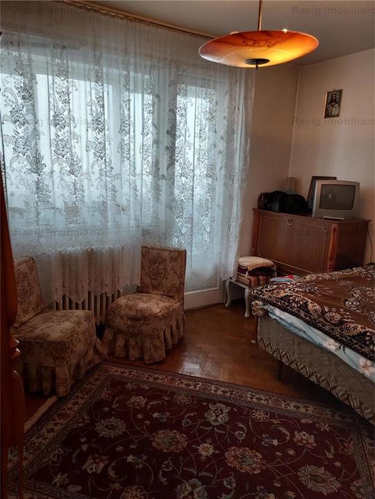 3camere zona Ion Mihalache - Pta Chibrit