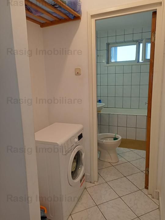 Apartament 3 camere, Plazza Romania 