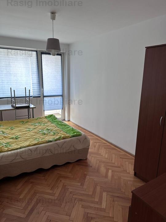 Inchiriere apartament 3 camere Stefan cel Mare - Lizeanu