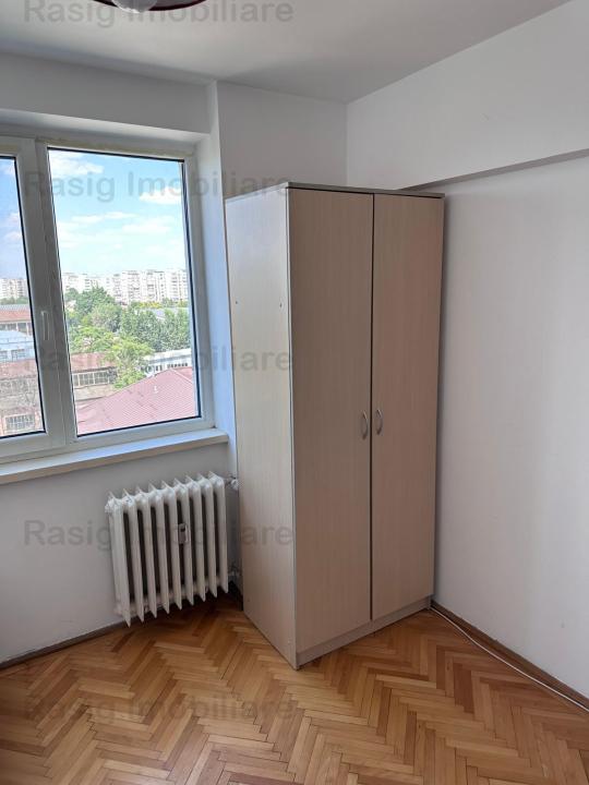 Inchiriere apartament 3 camere Stefan cel Mare - Lizeanu