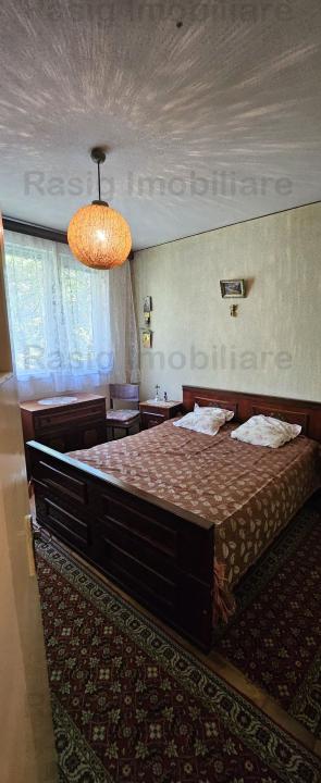 Vanzare apartament 2 camere Mihalache - Sandu Aldea