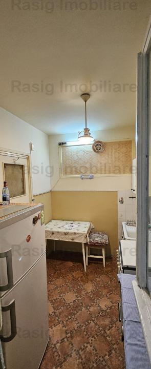 Vanzare apartament 2 camere Mihalache - Sandu Aldea