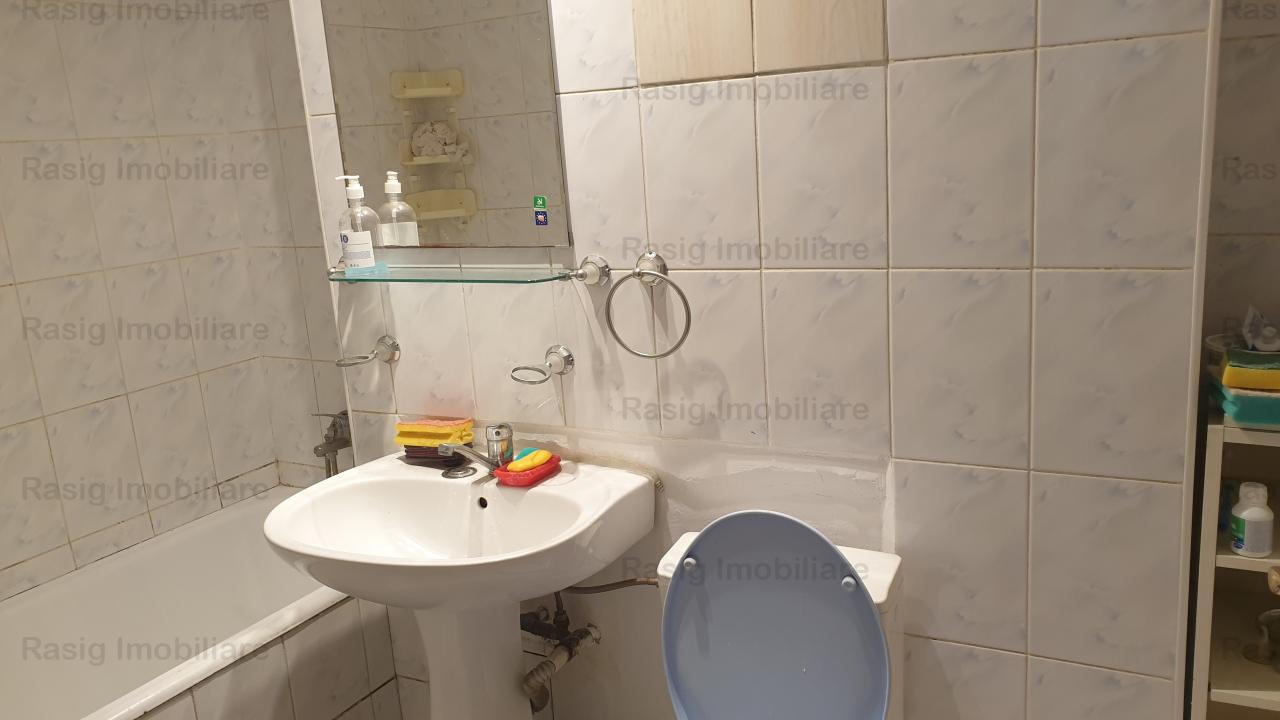    Apartament 4 camere Militari Lujerului