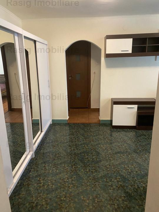 Vanzare apartament 3 canere Rahova