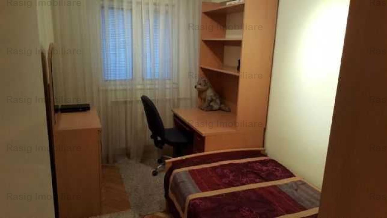 Vanzare apartament 3 camere Domenii Parcul Copilului