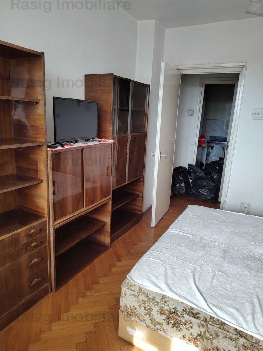 Vanzare apartament 2 camere Grivitei - Basarab.