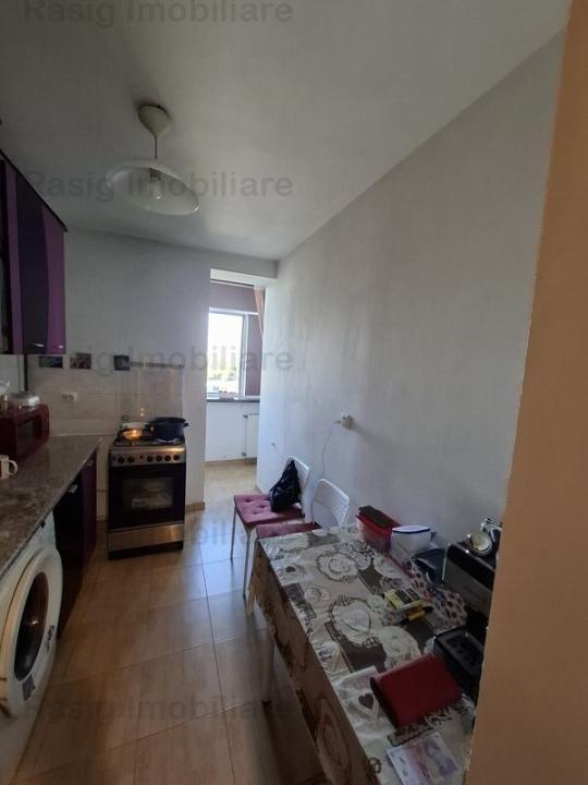 Vanzare apartament 2 camere Grivitei