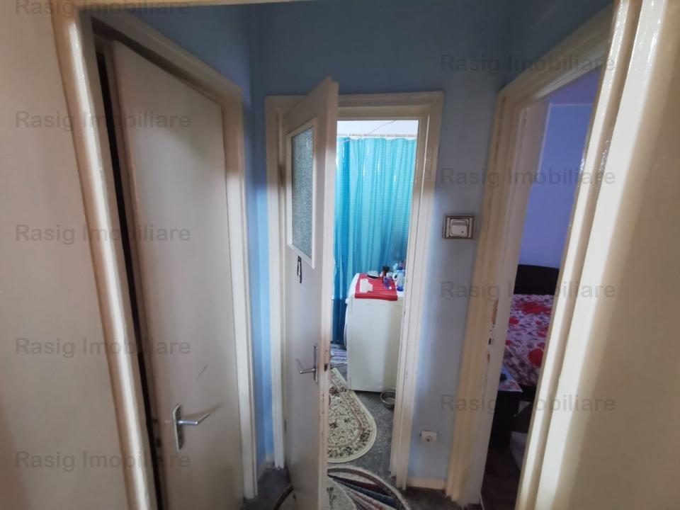 Vanzare apartament 2 camere Crangasi Parc - Metrou