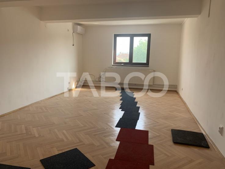 De inchiriat spatiu comercial 300 mp zona centrala Sibiu