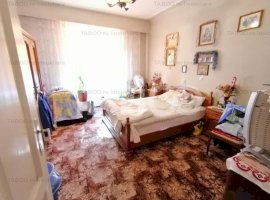 Apartament de vanzare la casa 2 camere zona Orasul de Jos Sibiu