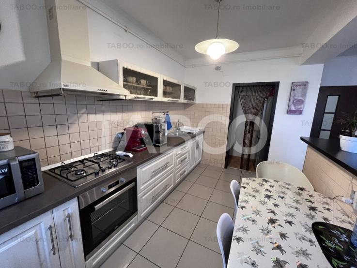 Apartament 3 camere loc parcare terasa si balcon Calea Cisnadiei Sibiu