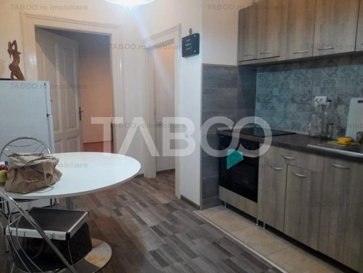 Apartament de vanzare decomandat parter zona Parcul Sub Arini Sibiu