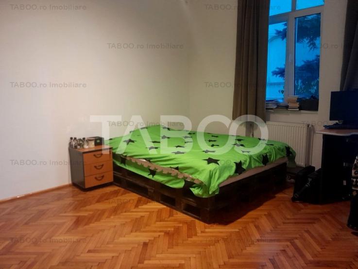 Apartament de vanzare decomandat parter zona Parcul Sub Arini Sibiu