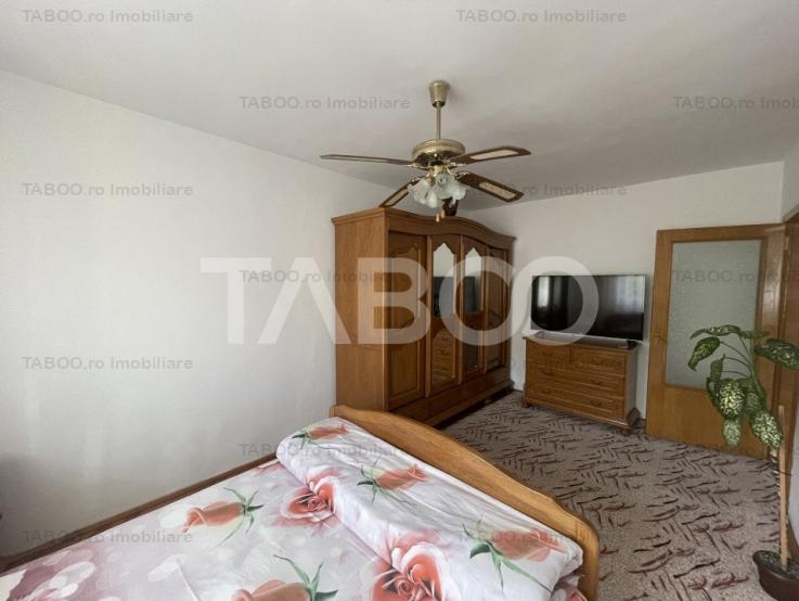 Apartament decomandat 5 camere 2 bai 100 mpu pivnita Cetate Alba Iulia