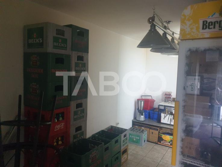 Spatiu comercial 4 incaperi 2 bai 205mp utili terasa Cetate Alba Iulia