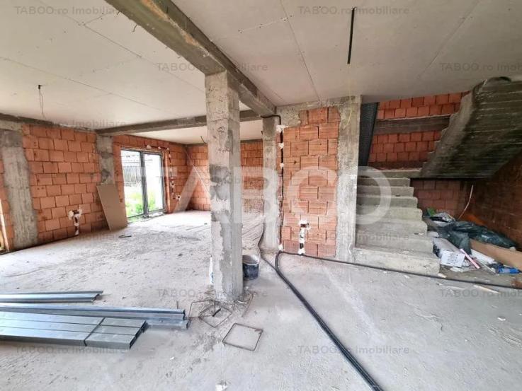 Casa tip duplex la cheie 4 camere 108 mp utili curte Cetate Alba Iulia