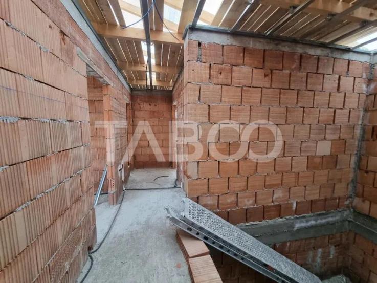 Casa tip duplex P+1E 4 camere 2 bai 108 mpu curte Cetate Alba Iulia