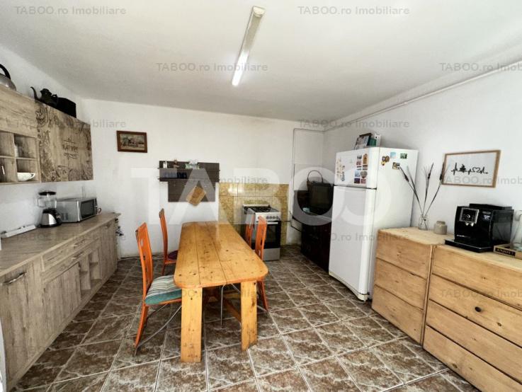 Casa individuala cu 4 camere si teren liber 220 mp zona Turnisor