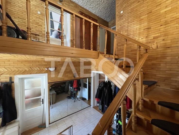 Casa D+P+1E 5 camere 250 mpu mobilata utilata terasa Cetate Alba Iulia