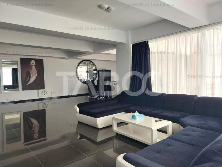 Penthouse de inchiriat 244 mp modern mobilat si utilat terasa Sibiu