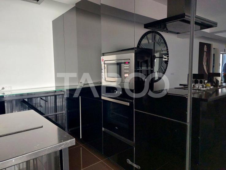 Penthouse de inchiriat 244 mp modern mobilat si utilat terasa Sibiu