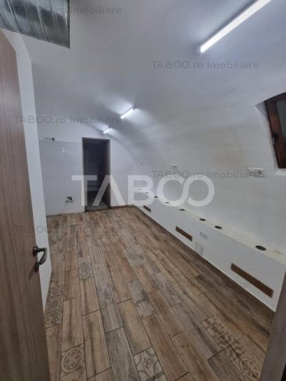 Casa de vanzare 240 mpu curte zona centrala pretabil birouri Sibiu