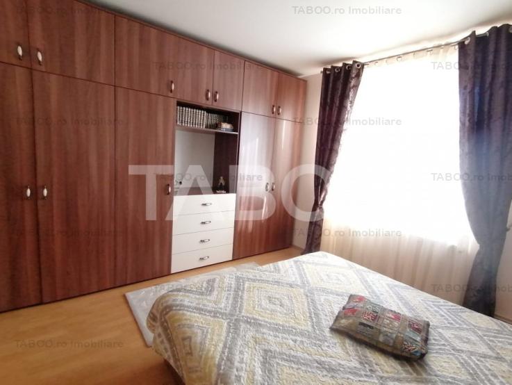 Casa individuala 6 camere de vanzare 250 mpu 361 mp teren zona Lupeni