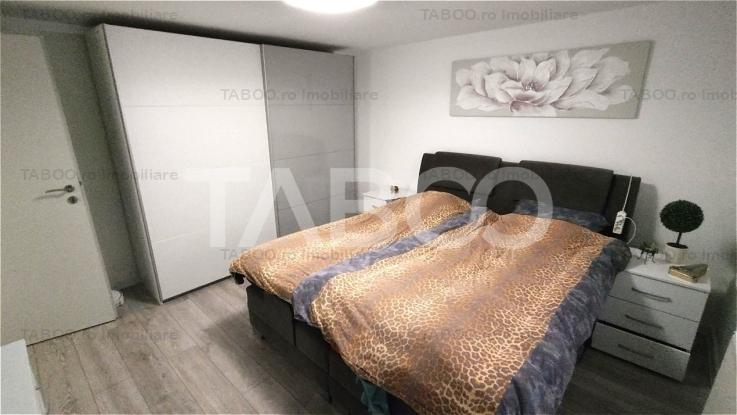 Casa 3 nivele cu etajele 1 si 2 afacere in regim hotelier Strand