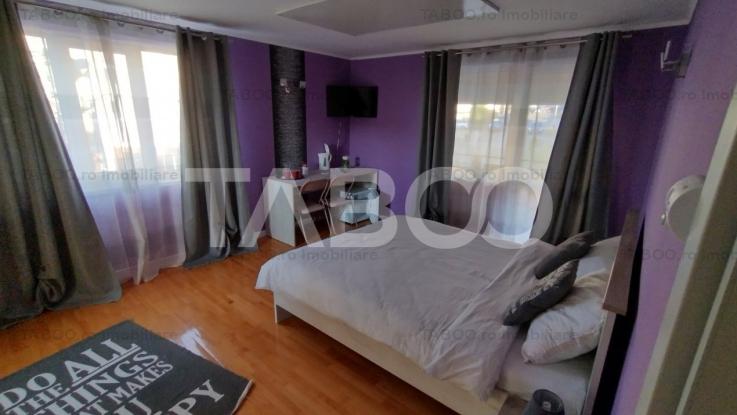 Casa 3 nivele cu etajele 1 si 2 afacere in regim hotelier Strand