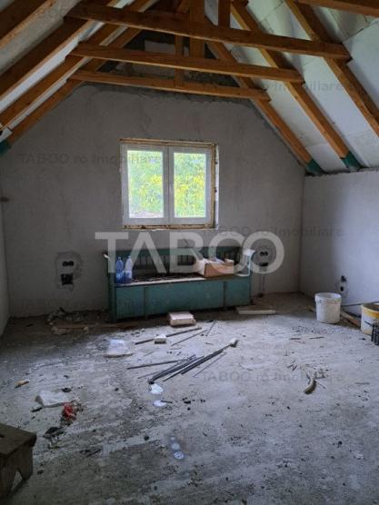 Casa de vanzare individuala 500 mp teren zona Gusterita Sibiu 