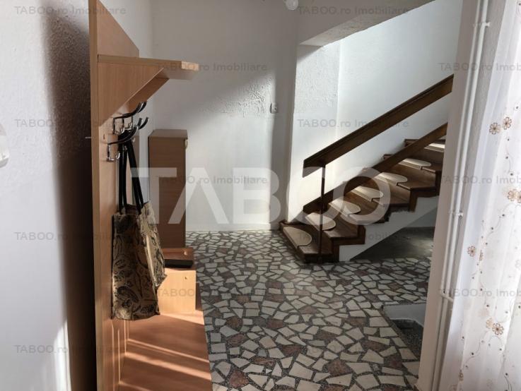 Casa regim D+P+1+M fara curte de vanzare Sibiu zona Trei Stejari