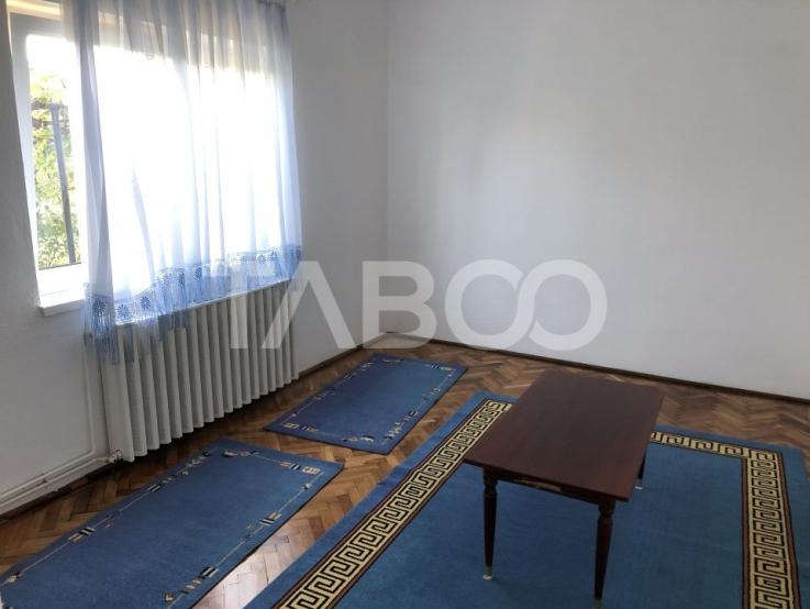 Casa regim D+P+1+M fara curte de vanzare Sibiu zona Trei Stejari