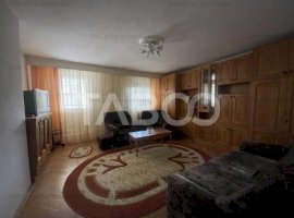 Apartament 3 camere 71 mpu mobilat balcon boxa zona Cetate Alba Iulia