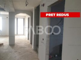 Casa  14 camere 11 bai 600 mp utili terasa curte gradina Sebes Alba