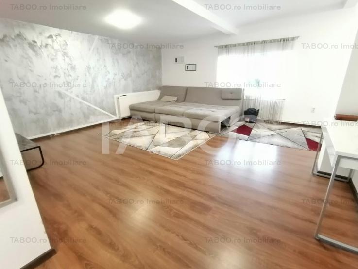 Apartament decomandat 4 camere 2 bai 2 parcari 3 balcoane 132 utili 