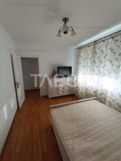 Apartament de vanzare cu 2 camere si balcon zona Siretului Sibiu