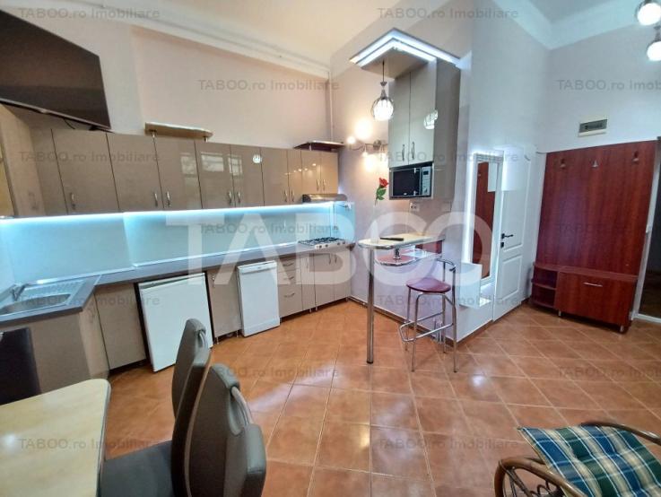 Apartament de inchiriat 3 camere si parcare in Centrul Sibiului