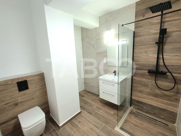 Apartament spatios 3 camere 2 balcoane si parcare - bloc dotat cu lift