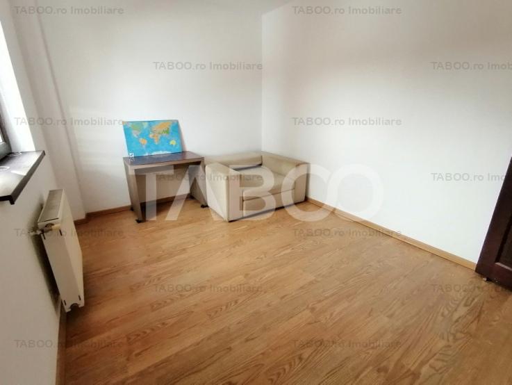 Apartament 3 camere 2 balcoane 2 bai 105 mpu etaj 1 Calea Dumbravii