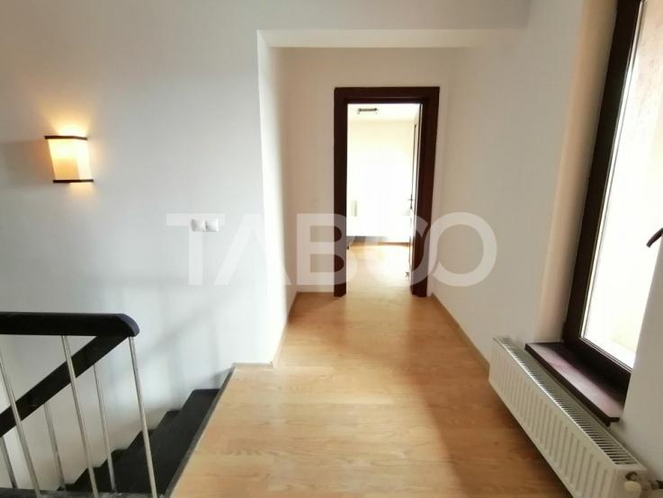 Apartament 3 camere 2 balcoane 2 bai 105 mpu etaj 1 Calea Dumbravii