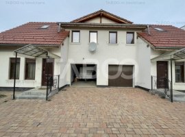 Casa de vanzare cu 4 camere 250 mp teren garaj pivnita Selimbar Sibiu